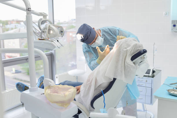 Best Broken or Cracked Tooth Emergency Dentist in Vassar College, NY